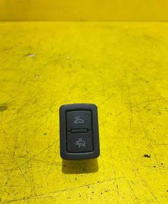 Audi A4 S4 B8 8K Alarm switch 4F0962109