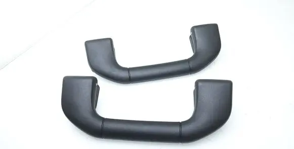 Mercedes-Benz E W212 Front interior roof grab handle A204100051