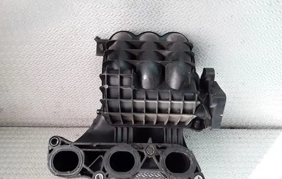 Mitsubishi Colt Intake manifold MN143824