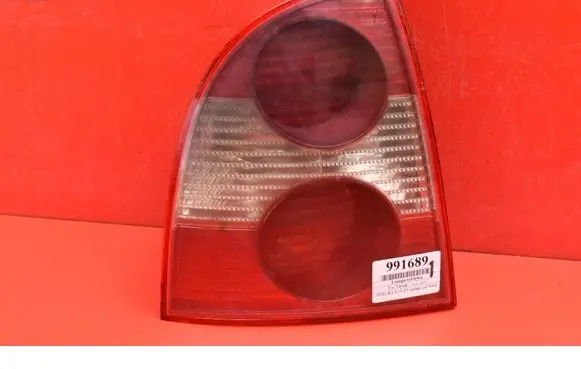 Volkswagen PASSAT B5.5 Rear/tail lights 3B5945095AE