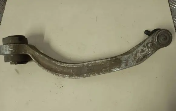 Audi A6 S6 C5 4B Front control arm 4D0407183