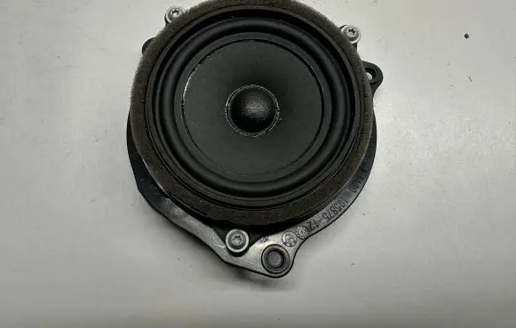 BMW X1 F48 F49 Front door speaker 9281896 16014910