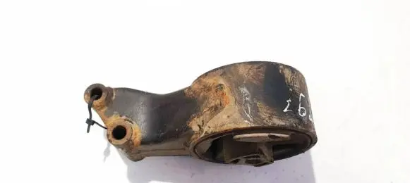 Chevrolet Captiva Engine mount bracket 13248630 210801-2-1