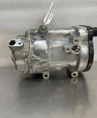 Toyota RAV 4 (XA50) Air conditioning (A/C) compressor (pump) DOTOYOTARAV4V