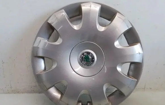 Skoda Octavia Mk2 (1Z) R15 wheel hub/cap/trim 