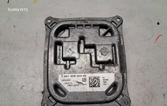 Peugeot 308 Voltage converter/converter module 130732940400
