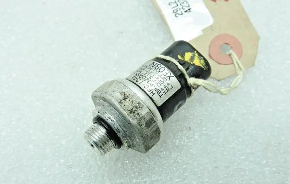 Suzuki Liana Air conditioning (A/C) pressure sensor 9552678F00 TBPP320QSK1