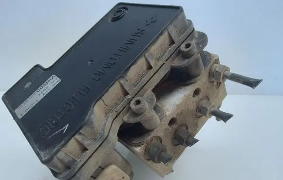 Mazda 6 ABS Pump 2059045