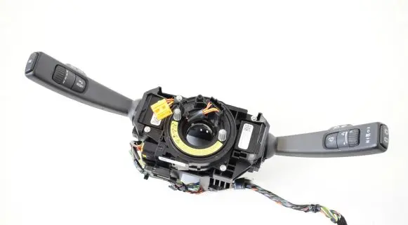 Volvo XC60 Indicator stalk 31343022