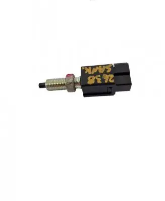 Mitsubishi Lancer X Clutch pedal sensor 
