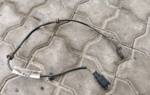 Ford Focus Front ABS sensor wiring 3M5T2B325 A11801961