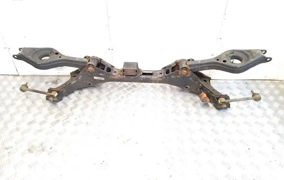 Hyundai i30 Rear subframe 