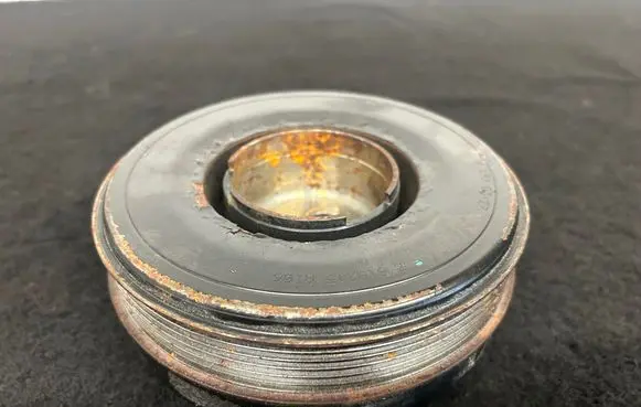 BMW 3 F30 F35 F31 Crankshaft pulley 7619245