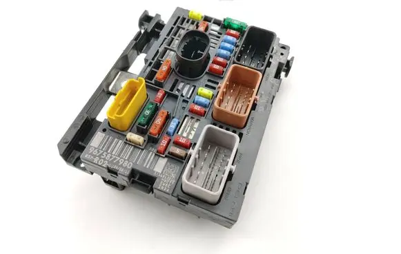 Fuse box set
