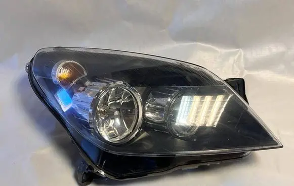 Opel Zafira A Headlight/headlamp 1EG27037002 24451033RH