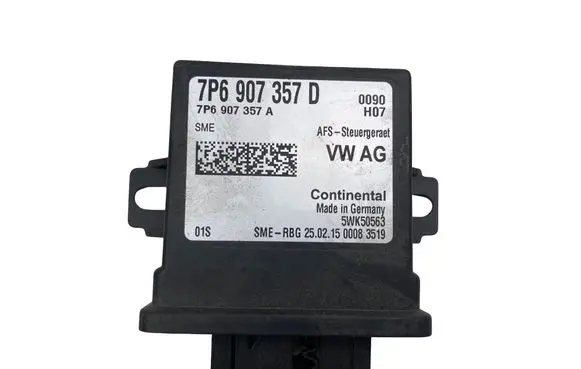 Volkswagen Golf VII Other control units/modules 7P6907357D