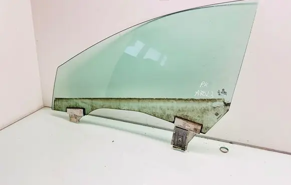 Volkswagen PASSAT CC Front door window glass four-door 43R000313