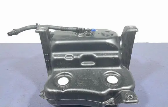 Skoda Superb B5 (3U) AdBlue liquid reservoir 3Q0131877D