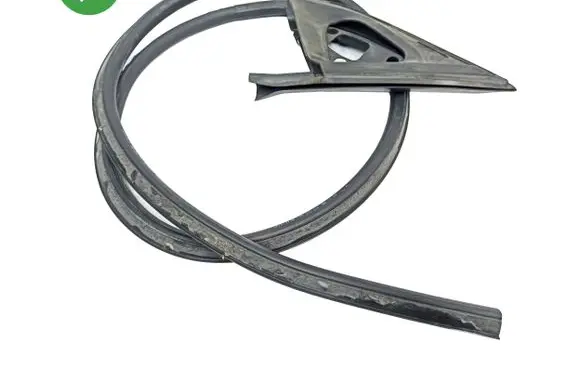 Mercedes-Benz SLK R171 Front door rubber seal A1717200354 S5234813