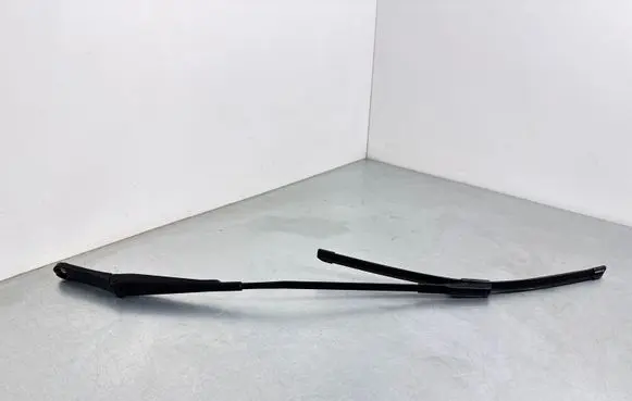 Audi A4 S4 B9 Front wiper blade arm 8W1955408