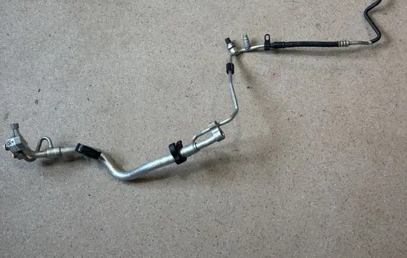 BMW 2 F22 F23 Air conditioning (A/C) pipe/hose 9337127 9323658