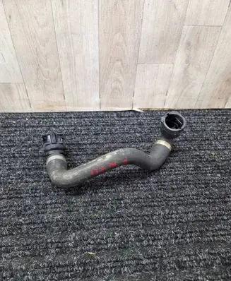 BMW 3 F30 F35 F31 Engine coolant pipe/hose 8616175 17128616175