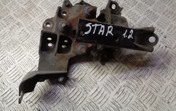 Mitsubishi Space Star Gearbox mount 
