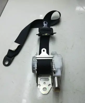 Toyota Avensis T270 Front seatbelt 7P2510P 223582