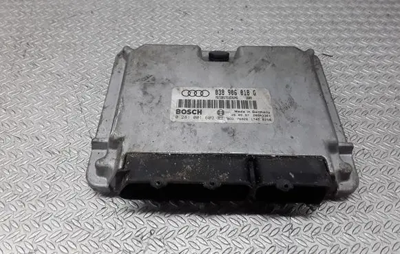 Volkswagen PASSAT B5 Engine control unit/module 038906018G 0281001609