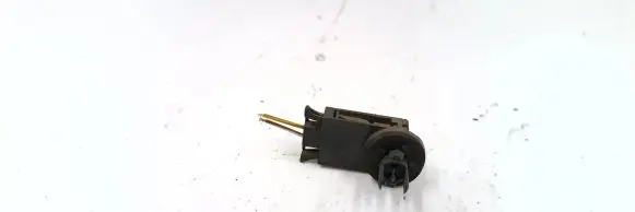 Audi A4 S4 B5 8D Interior temperature sensor 1H0907543A 750400