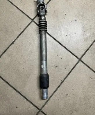 BMW 5 E39 Steering column universal joint