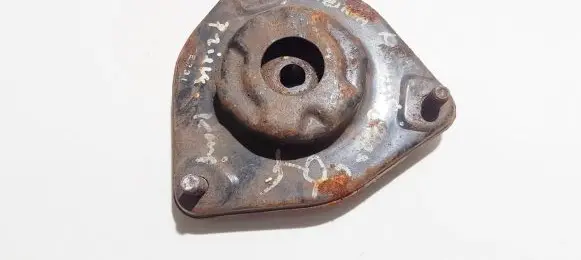 Hyundai Tiburon Coil spring mount 