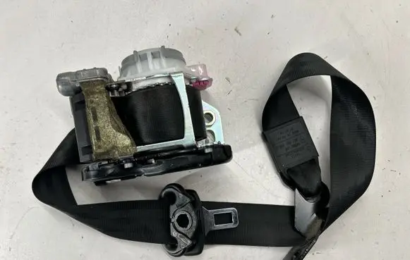 Audi Q5 SQ5 Front seatbelt 3066322 3063566 0718H1S2YV