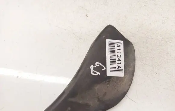 Volkswagen Touareg I Other rear door trim element 7L0839350