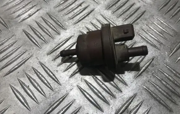 Valve vacuum