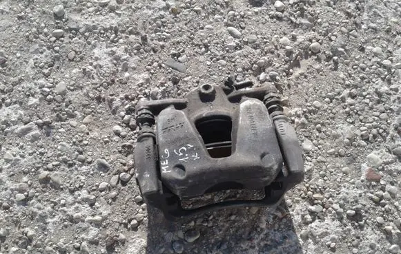 Renault Megane IV Front brake caliper