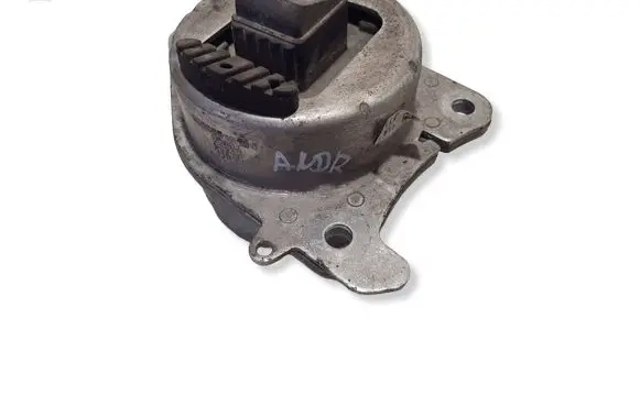 Alfa Romeo Stelvio Engine mount bracket 00505515130SSSSS 00745 31917