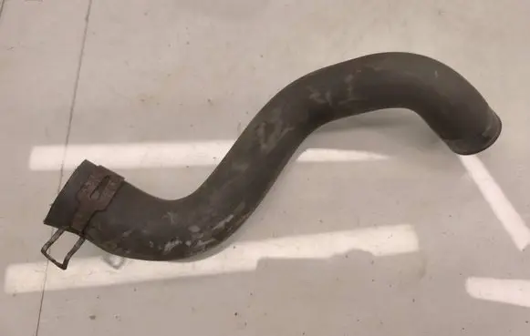 Toyota Auris E180 Engine coolant pipe/hose 165720T180