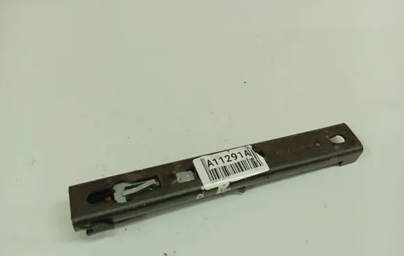 Renault Laguna III Seat belt adjustment rail 5507371