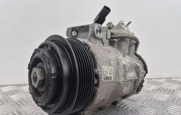 Mercedes-Benz C W204 Air conditioning (A/C) compressor (pump) A0032304811