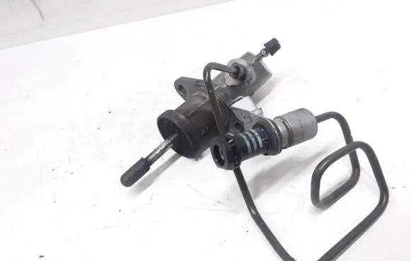 Clutch slave cylinder