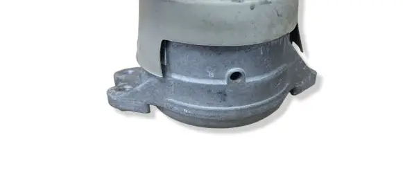 Mercedes-Benz C W205 Engine mount bracket A2052407900