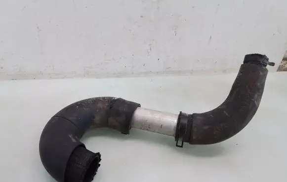 Hyundai Santa Fe Intercooler hose/pipe