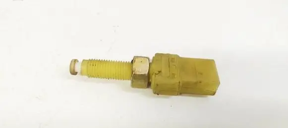 Audi A4 S4 B5 8D Brake pedal sensor switch 443945515