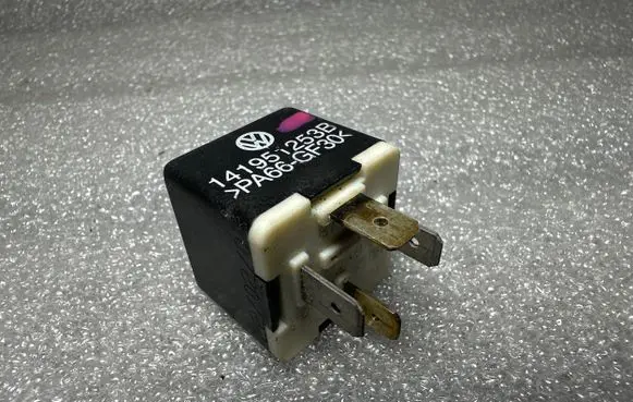 Audi Q7 4L Other relay 141951253B
