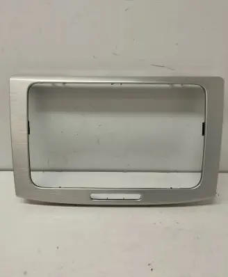 Volkswagen PASSAT B6 Radio/GPS head unit trim 3C0858069A