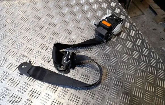 BMW X5 E70 Front seatbelt 0716D821JI