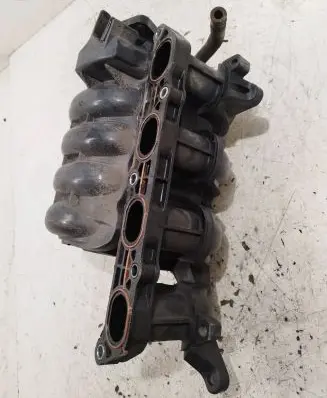 KIA Venga Intake manifold 35015121