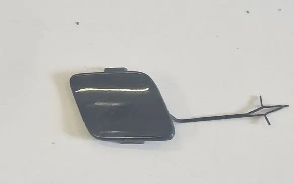 Audi A4 S4 B8 8K Front tow hook cap/cover 8K0807241E