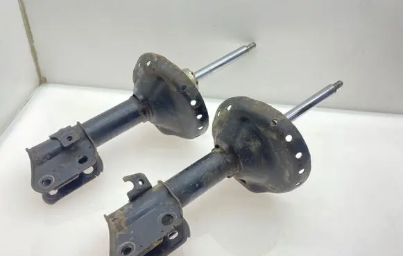 Subaru Legacy Front shock absorber/damper